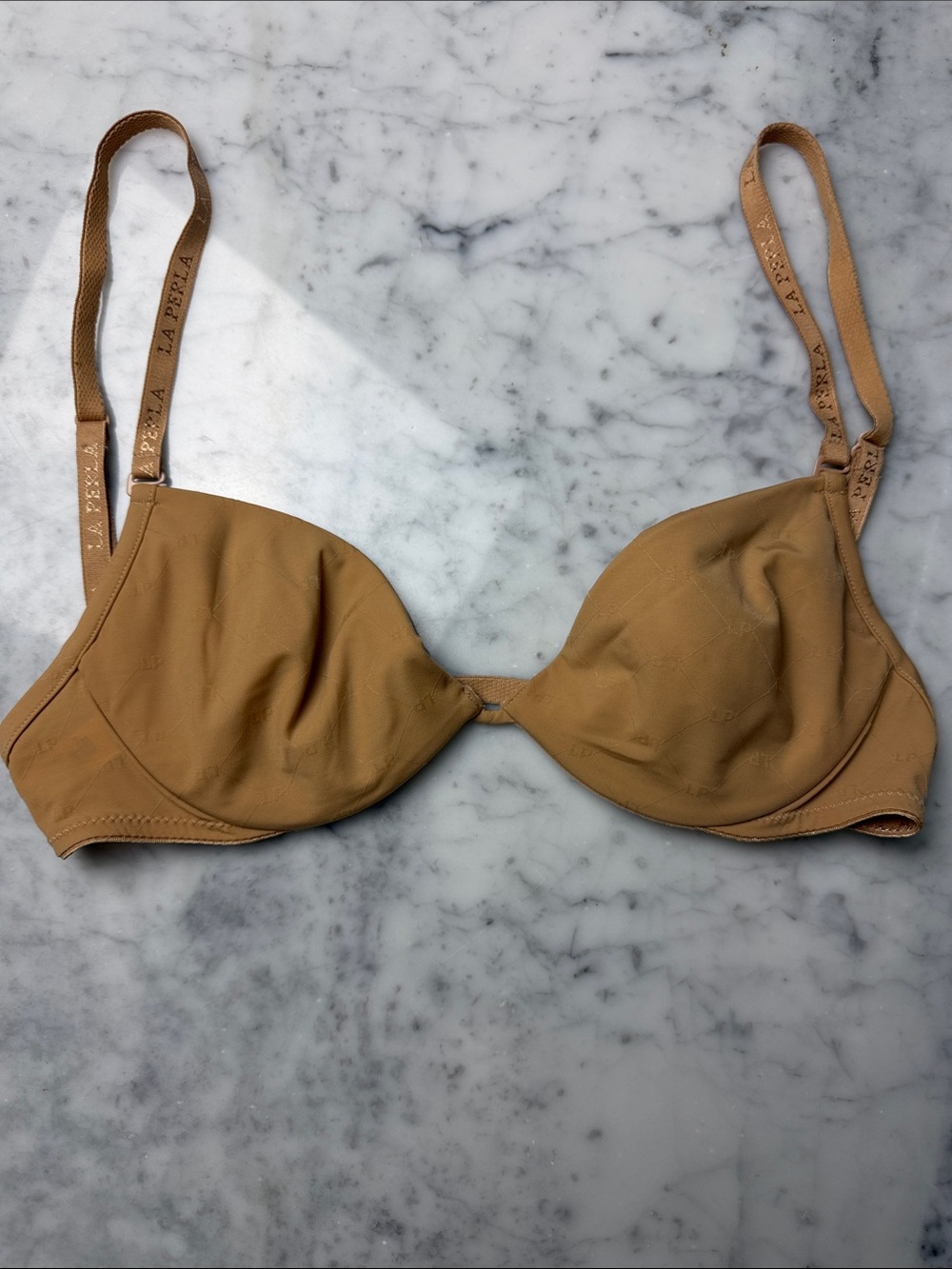 LA PERLA tan
 Bra 34B